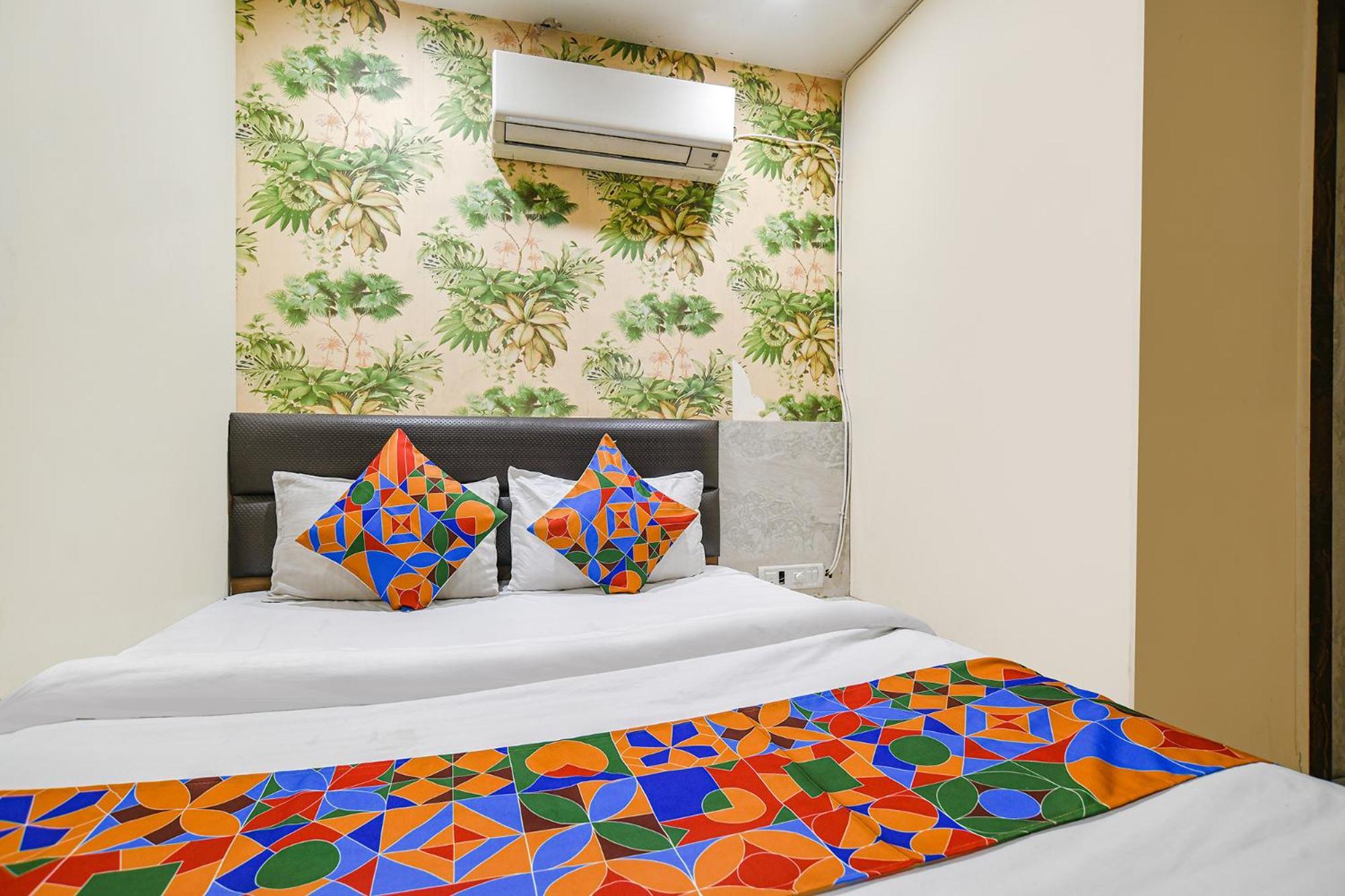 Fabhotel Shivam Palace- Near Mahakal Mandir Ujjain Exterior photo