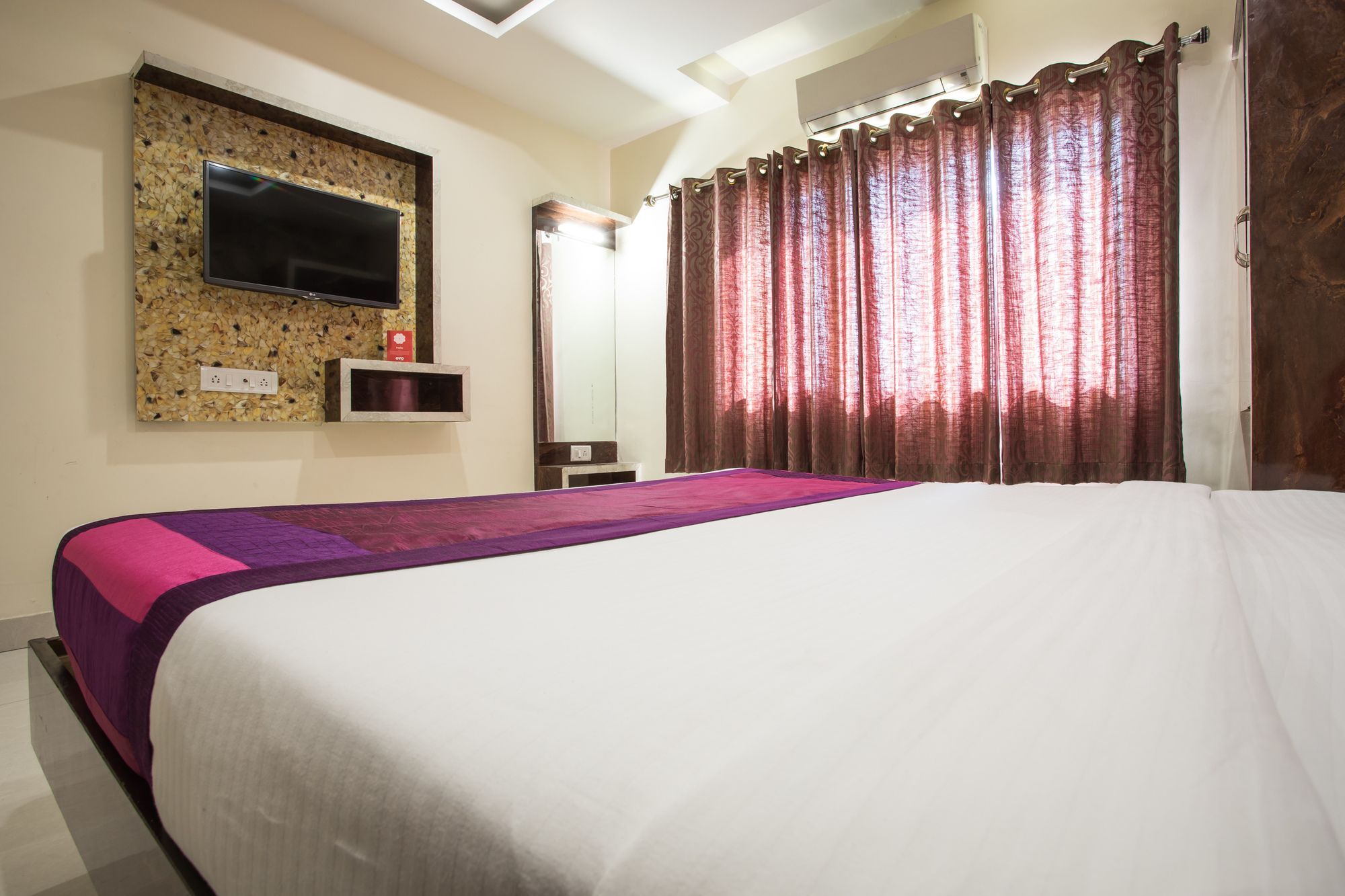 Fabhotel Shivam Palace- Near Mahakal Mandir Ujjain Exterior photo